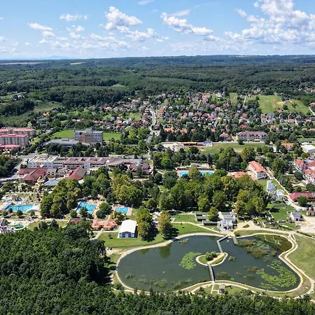 Grosse Fuer 6 Personen By Interhome *