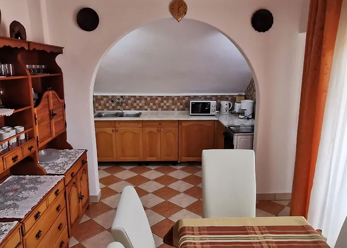 Grosse Fuer 6 Personen By Interhome Zalakaros