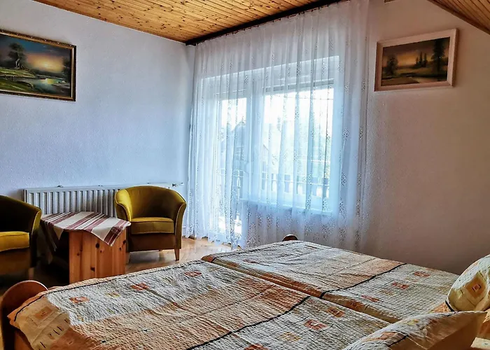 Grosse Fuer 6 Personen By Interhome アパート *