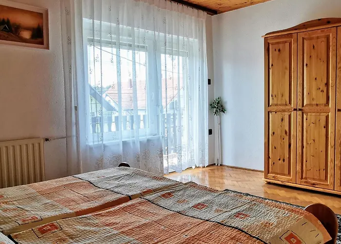 Grosse Fuer 6 Personen By Interhome Apartamento Zalakaros
