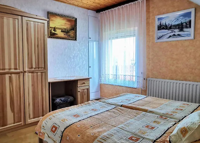 Grosse Fuer 6 Personen By Interhome Apartamento