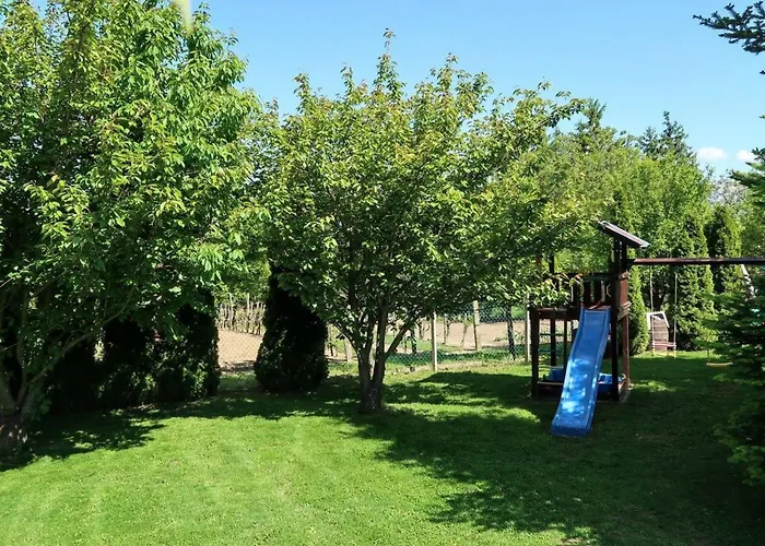 Grosse Fuer 6 Personen By Interhome アパート