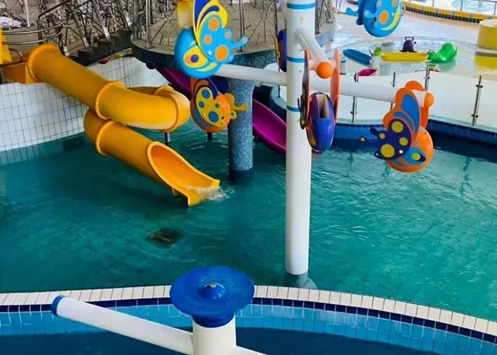 Grosse Fuer 6 Personen By Interhome Zalakaros