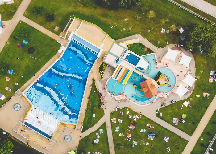 Grosse Fuer 6 Personen By Interhome *